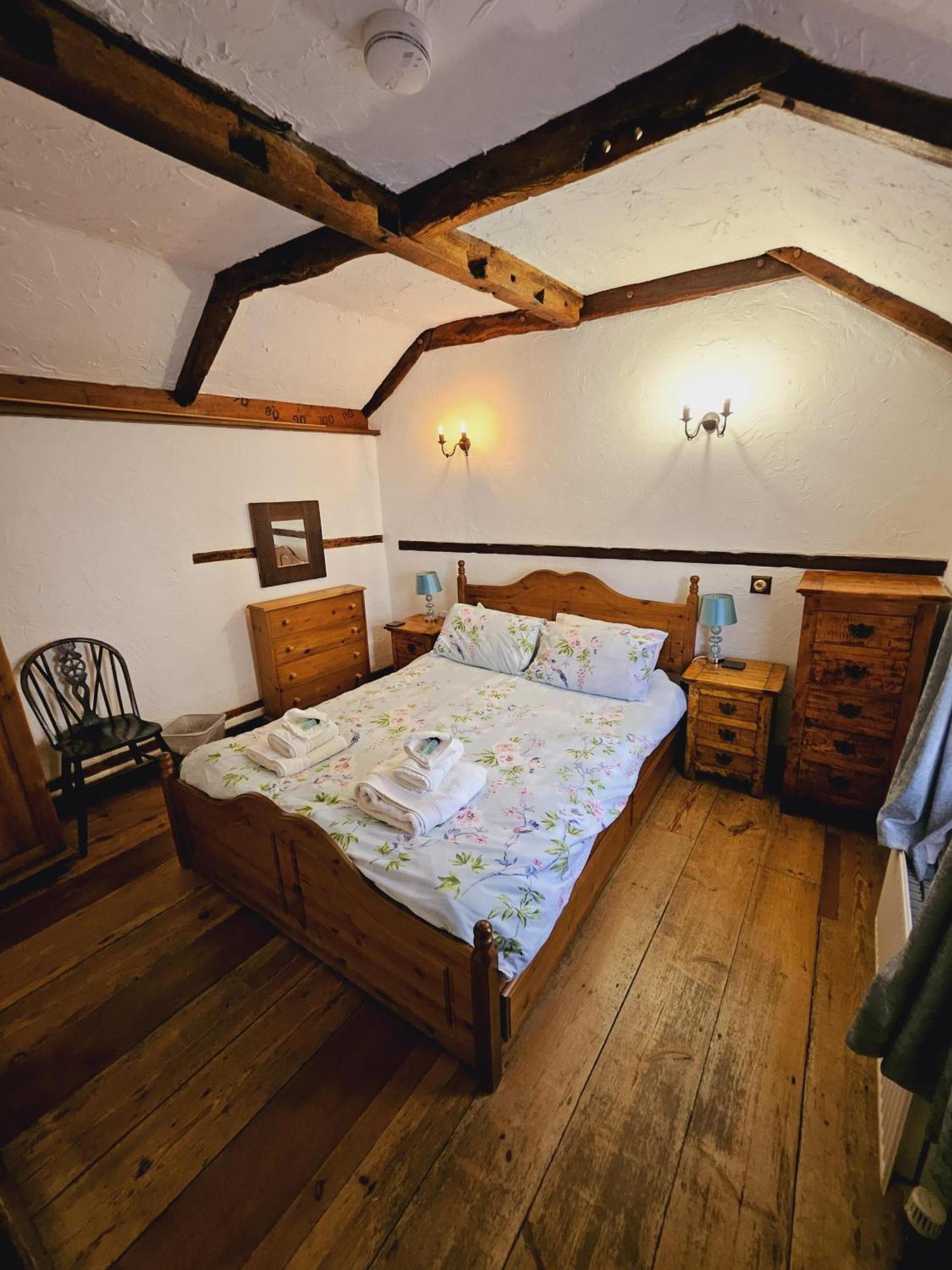 Barnaby'S Lodge Бродстейрс Экстерьер фото