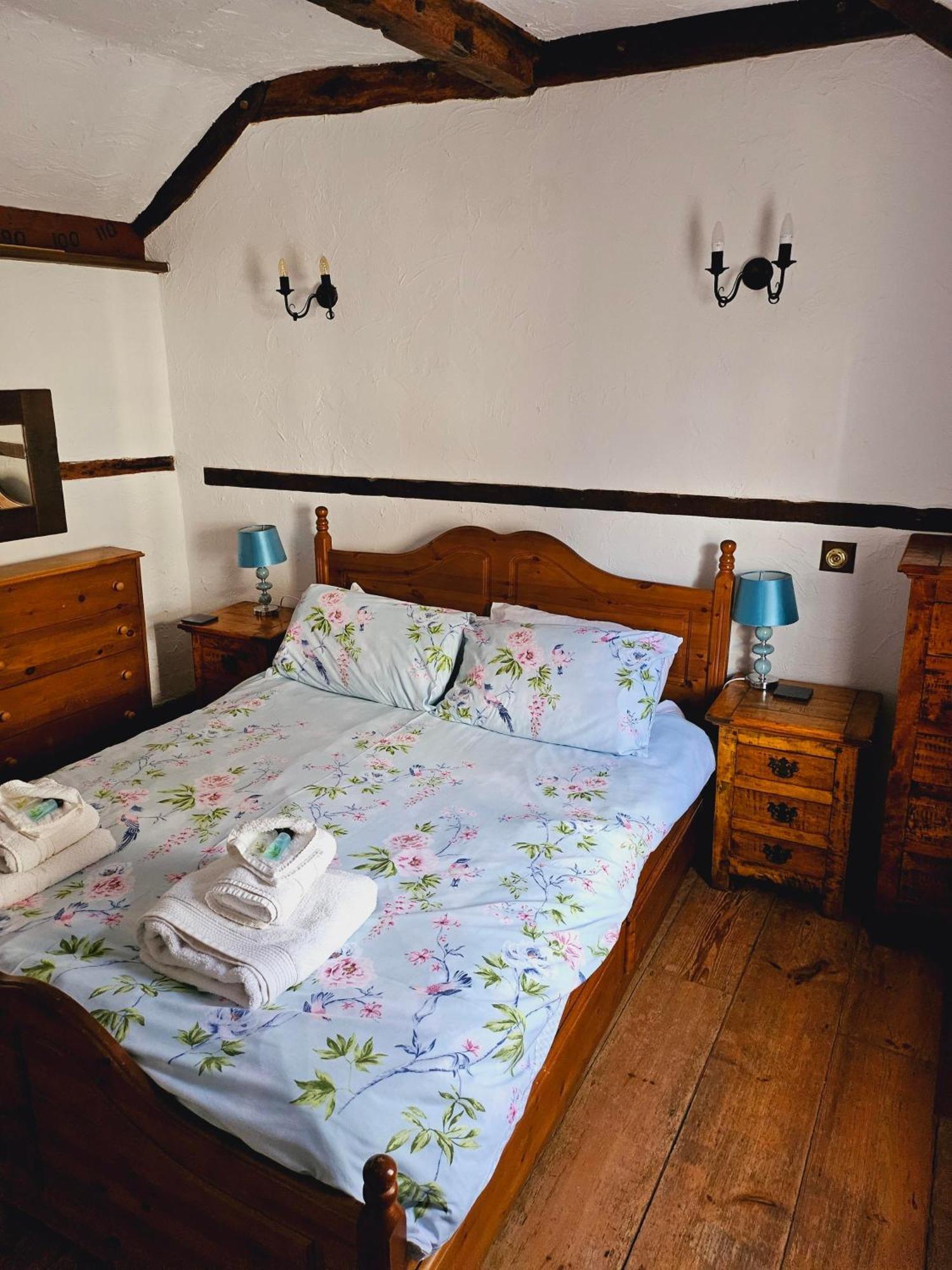 Barnaby'S Lodge Бродстейрс Экстерьер фото